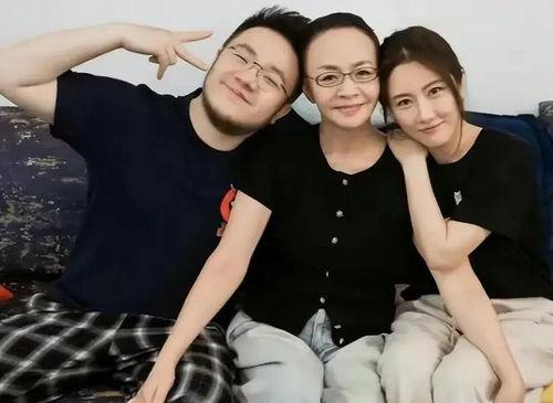 娱乐吃瓜八卦图片高清,高清八卦图片背后的惊人真相